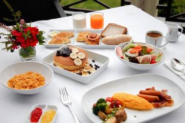 Centara Riverside Hotel Chiang Mai