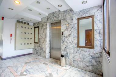 Vaccinated Staff -OYO 1096 Winner Inn Hotel