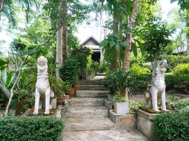 Mae Nai Gardens