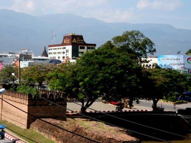 Le Canal Boutique House