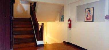 Your House 3 Guest House