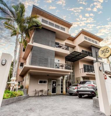 Studio 365 Serviced Apartments