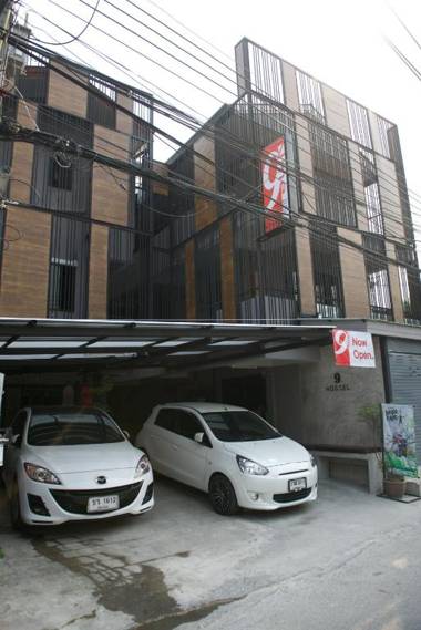 9 Hostel