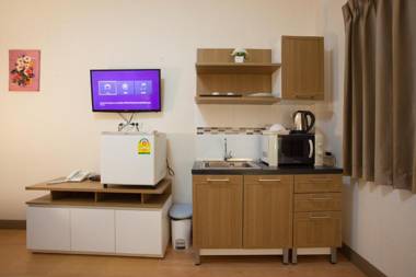 Orawan Suites