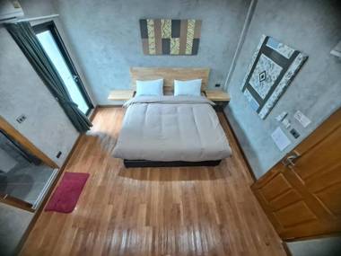 BURI Hotel And Hostel