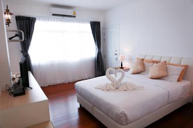 Rajapruek Place (SHA Extra Plus)