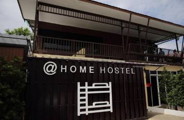 @Home Hostel Wua Lai