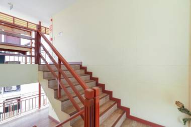 Vaccinated Staff - OYO 799 Pudsadee Hotel