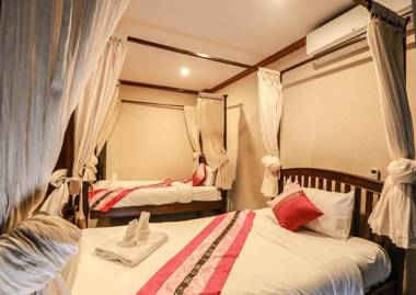 Sripoom Boutique House