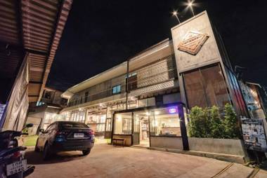The Entaneer Poshtel