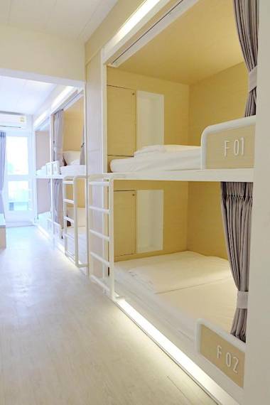 About A Bed Hostel Chiangmai