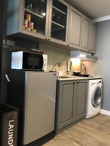 Stay in Style in the heart of Nimman Road. R306A