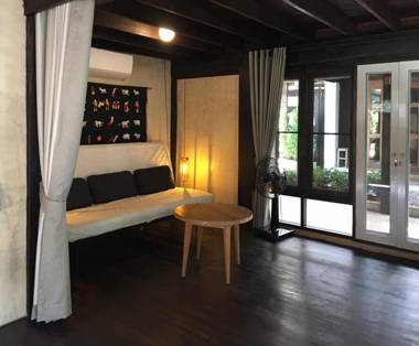Baan Yai Jeng Villa OLD CITY/WALKING STREET (BW)