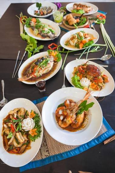 The Experience Walking Street Chiang Mai