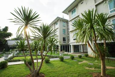 Nantra Chiangmai Riverfront Hotel