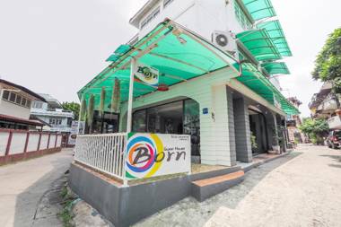 OYO 930 Born Guest House