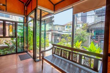 OYO 1014 Le Viengping