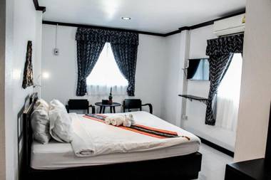 Vlodge & Vegetarian Vegan Hotel