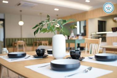 The Rise Suites- SHA Extra Plus