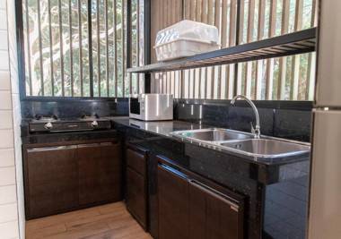 The Stream House at Mae Kampong