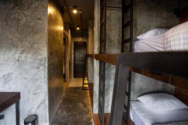 Premier Hostel Chiang Mai