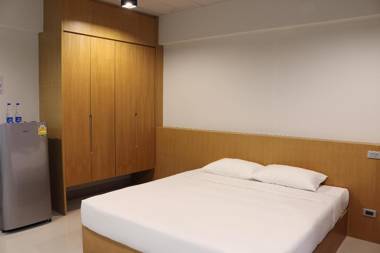 RAVEEVAN HOTEL @ UMONG