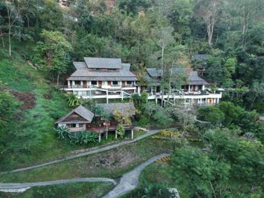 Kangsadarn Resort and Waterfall