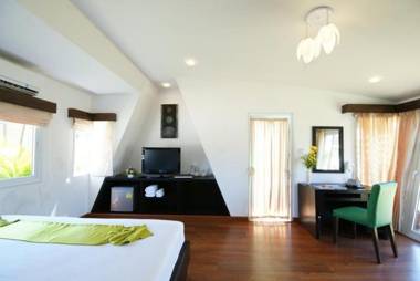 Palm Paradise Resort