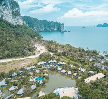 Peace Laguna Resort & Spa - SHA Extra Plus