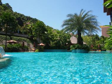 Hula Hula Resort Ao Nang -SHA Extra Plus