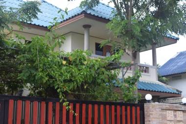 For Friends 512 House