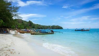 Phi Phi Andaman Beach Resort-SHA Plus