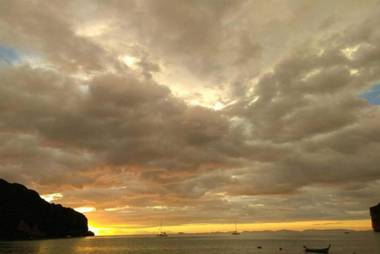 Phi Phi Sunset Bay Resort