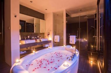 Baan Haad Ngam Boutique Resort - SHA Extra Plus