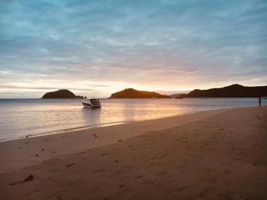 By The Sea Koh Mak Boutique Guesthouse