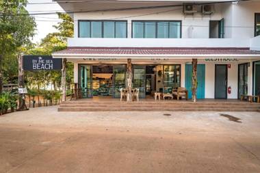 By The Sea Koh Mak Boutique Guesthouse