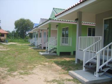 Chomna Resort