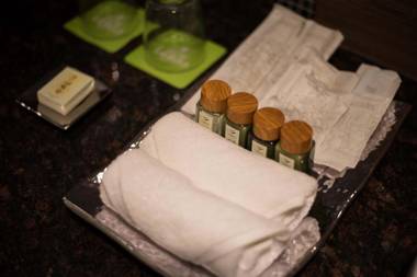 Green Ville Laguna Hotel