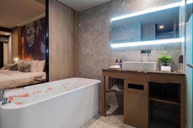 La Flora Khao Lak - SHA Extra Plus