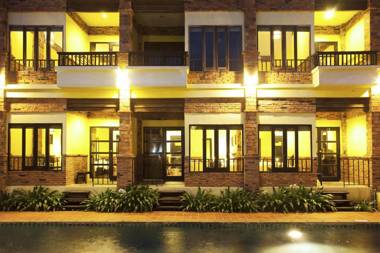 Motive Cottage Resort