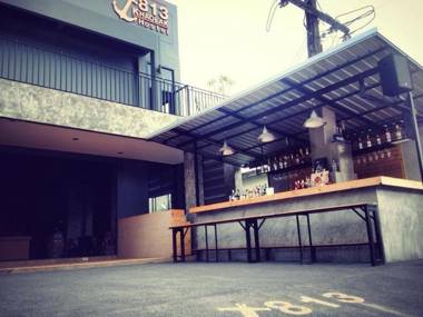 813 Khaolak Hostel