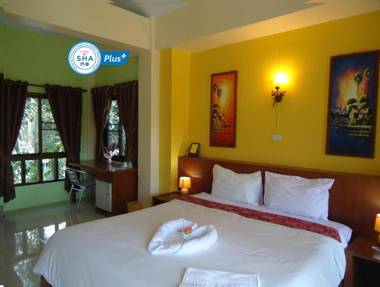 Thai Life Guesthouse - SHA EXTRA PLUS