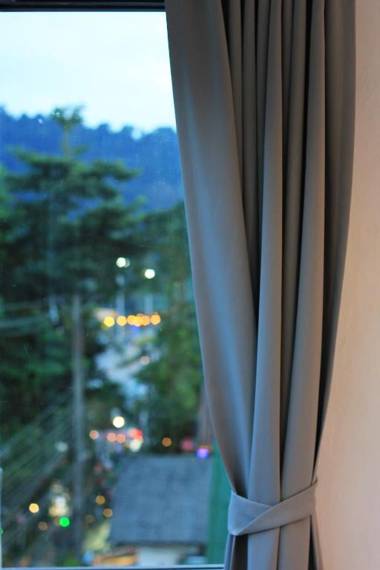 To Zleep Hotel Khaolak