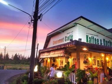 Coconut Homes Khao Lak