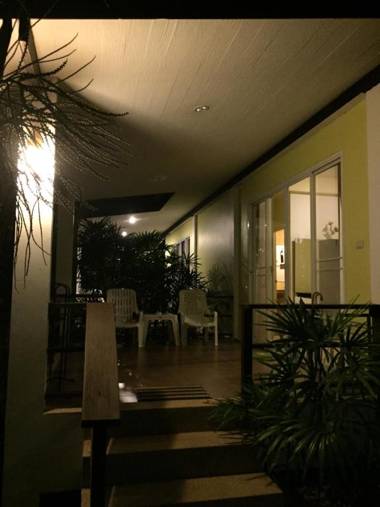 Khaolak Hillside Villa