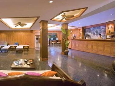 Thai House Beach Resort