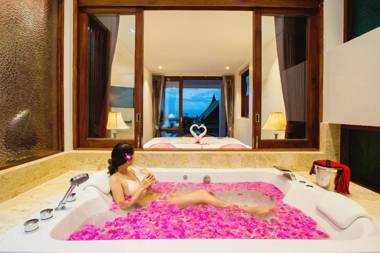 Sandalwood Luxury Villa Resort - SHA Extra Plus