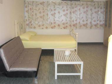 Room in Guest room - Chan Kim Don Mueang Guest House located in Pak Kret