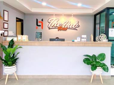 The Hub Hotel & Fitness Surin
