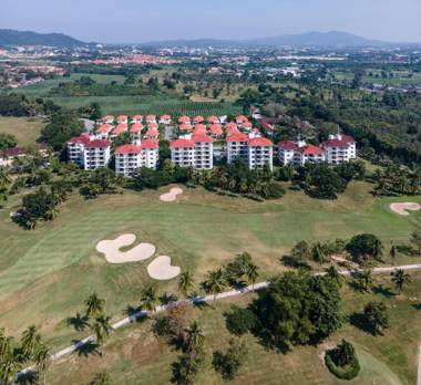 Seastar Hotel And Service Apartment